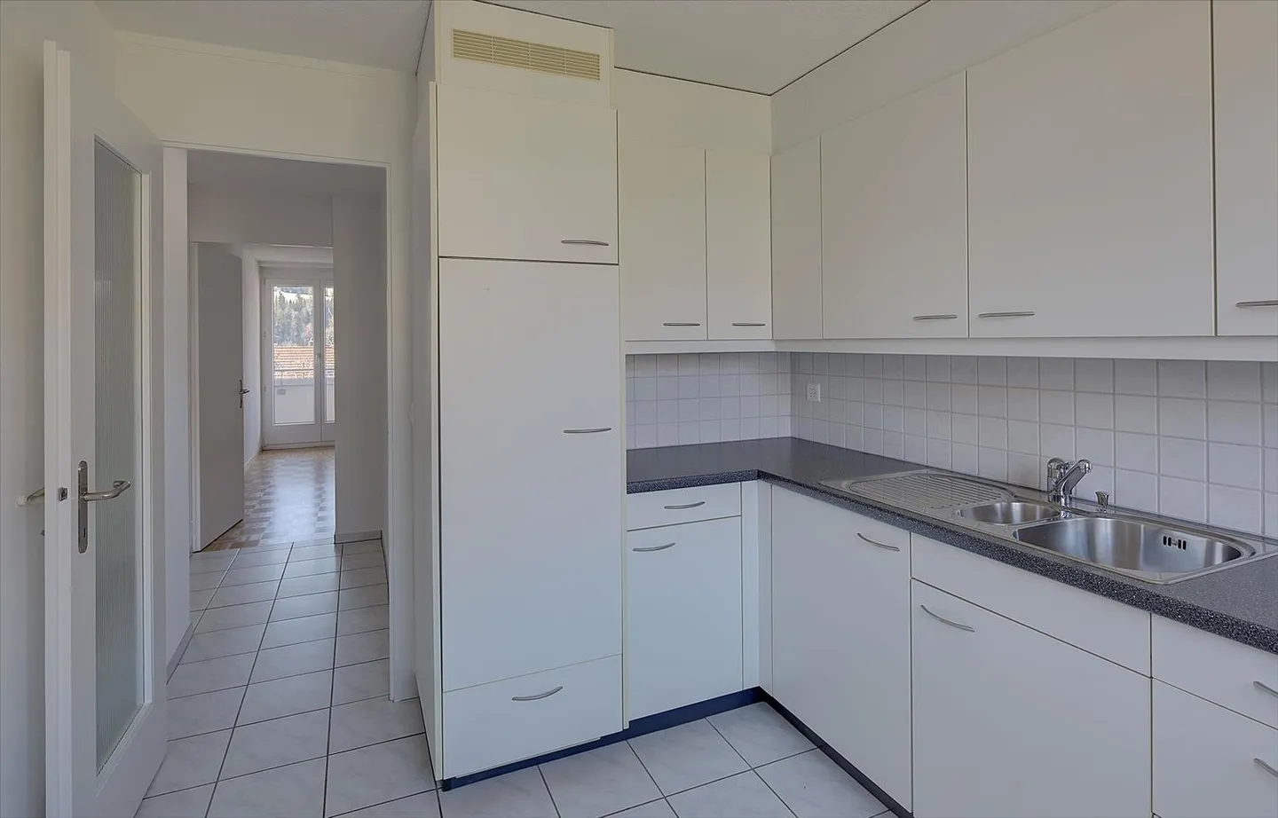 Appartamento in affitto - Foto 2 di 7