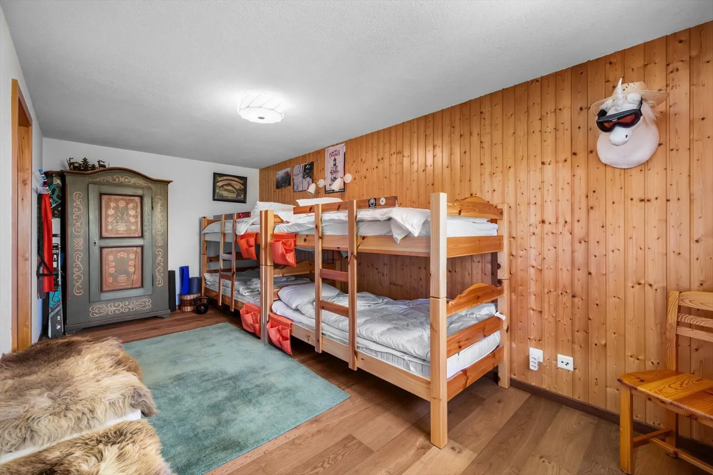 Magnifico chalet ristrutturato, con accesso diretto alle piste (ski in / ski out) - Foto 8 di 13