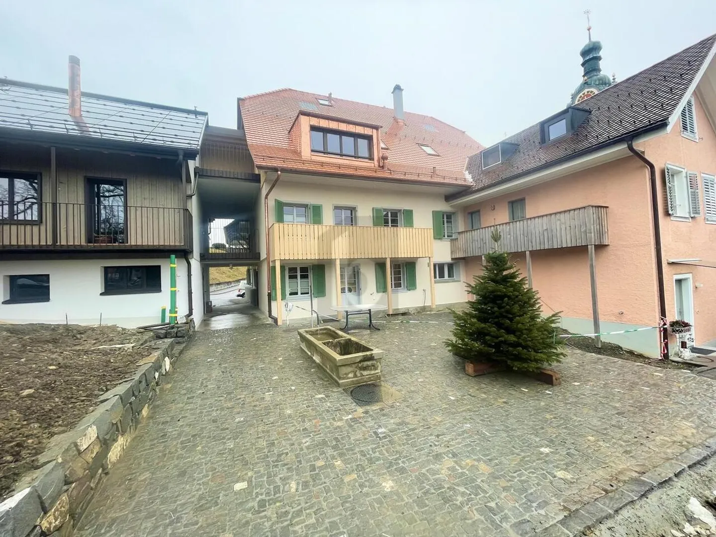 Charming Maisonette in Village Center - Photo 5 of 6