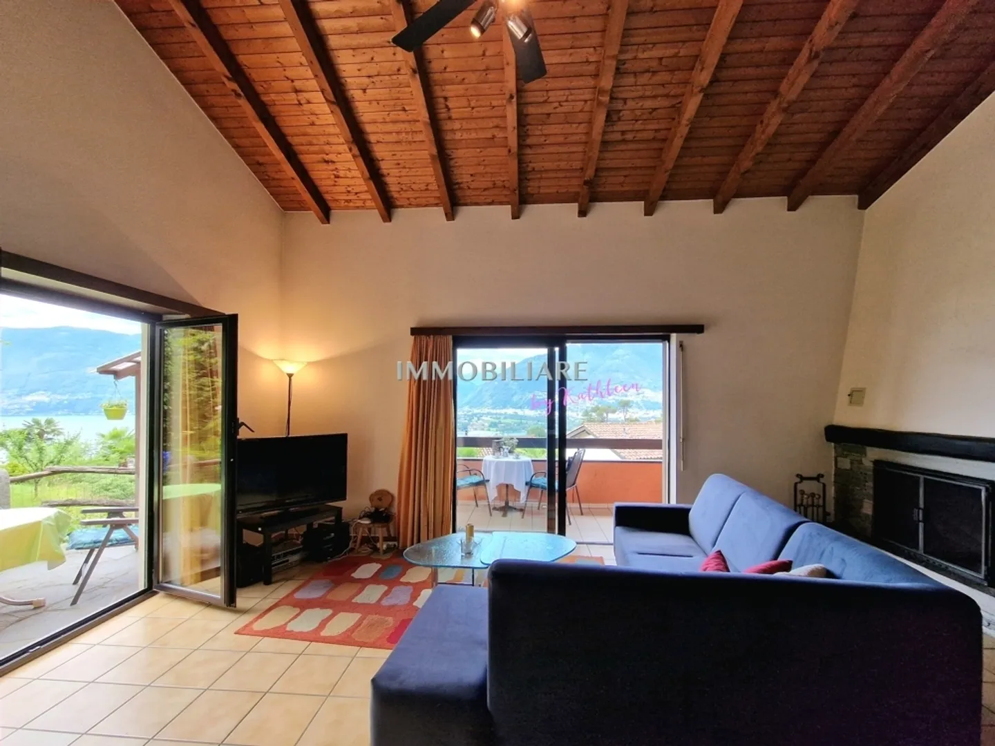 Single-family house with lake view in a quiet location, guest apartment / office - Photo 5 of 13