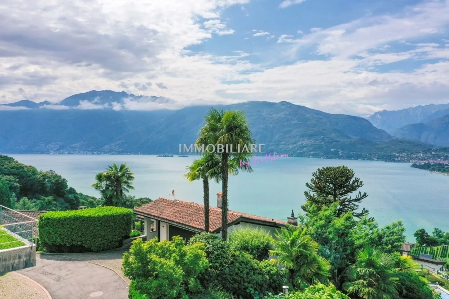 Single-family house with lake view in a quiet location, guest apartment / office - Photo 8 of 13