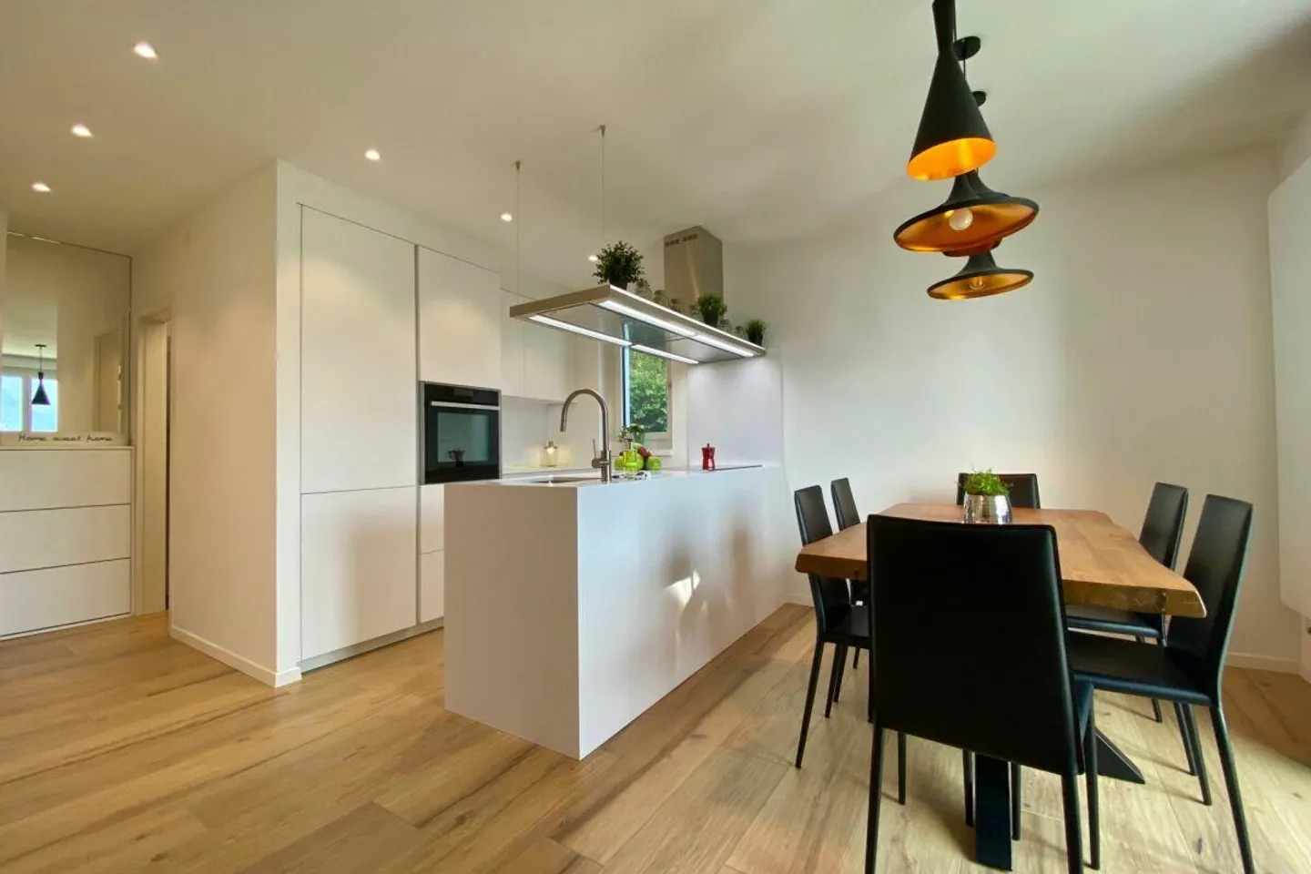 Elegantes Apartment in sonniger Lage - Foto 3 von 30