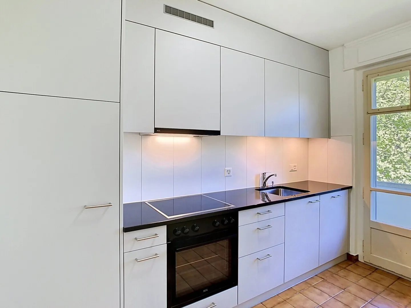 Angenehme und ruhige 3 ½-Zimmer-Wohnung in der Nähe der Natur - Foto 1 von 13