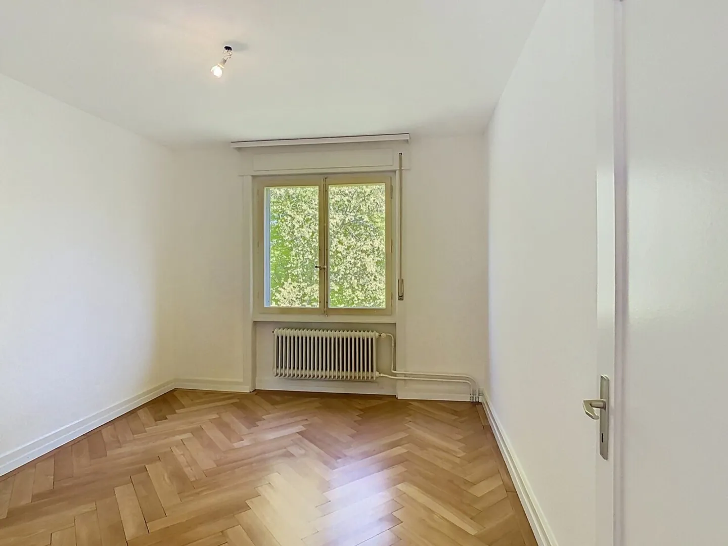 Angenehme und ruhige 3 ½-Zimmer-Wohnung in der Nähe der Natur - Foto 6 von 13