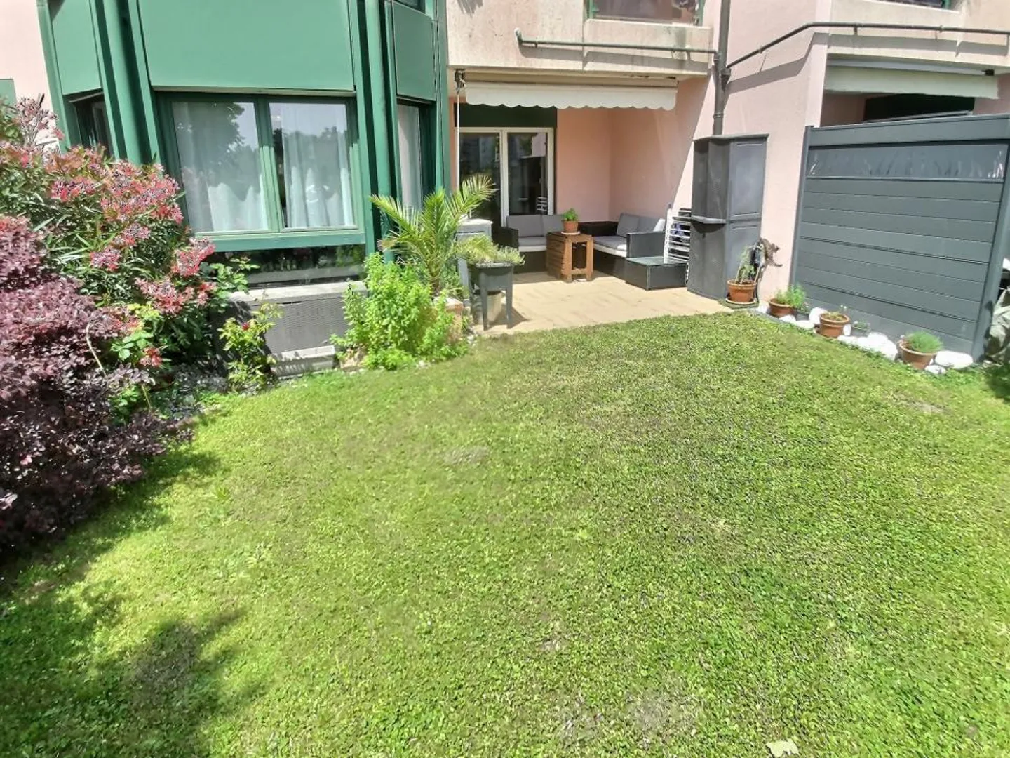 Terrasse et jardin sud - calme - Photo 2 sur 7