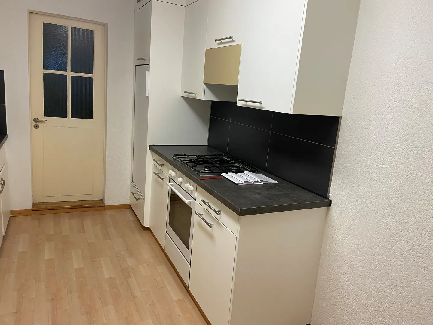 Appartamento di 3 stanze in affitto nel centro di Biel - Foto 5 di 13