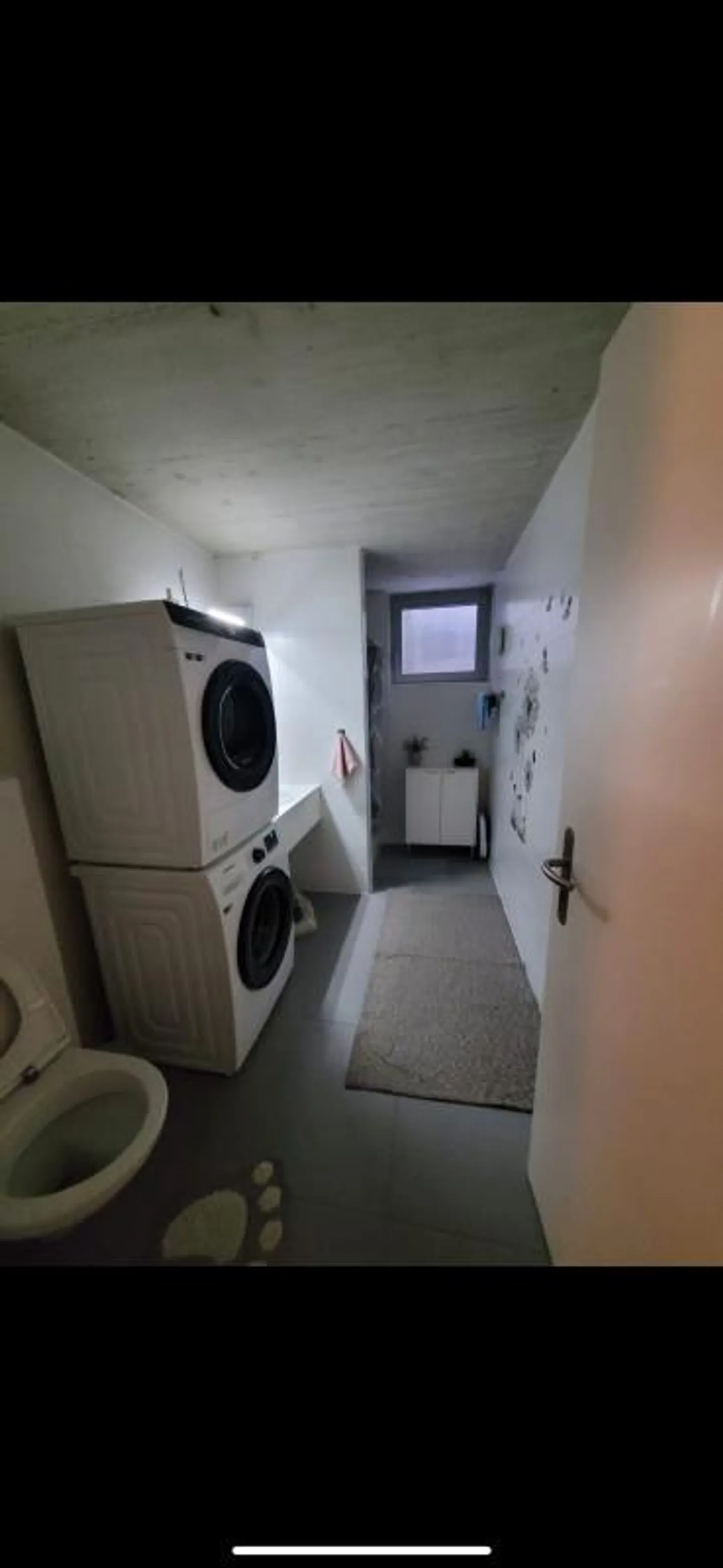 Modern 6-room house with garden - Photo 9 of 10