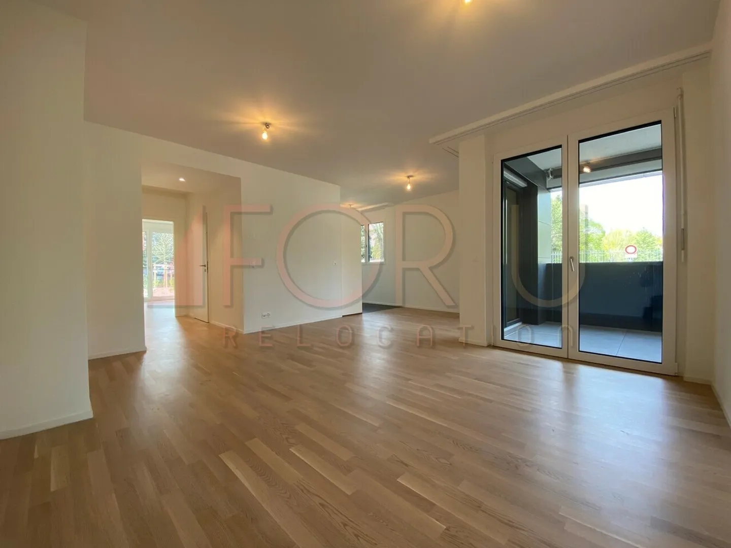 Appartement en HM de 5.5 pièces neuf avec 2 balcons proche de la Bâtie - Photo 2 sur 12