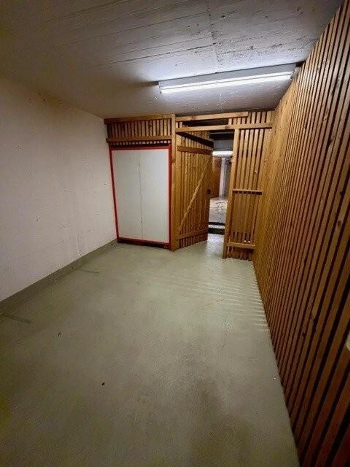 Espace de stockage à louer au Meierhofplatz à Zurich Höngg ! - Photo 3 sur 3