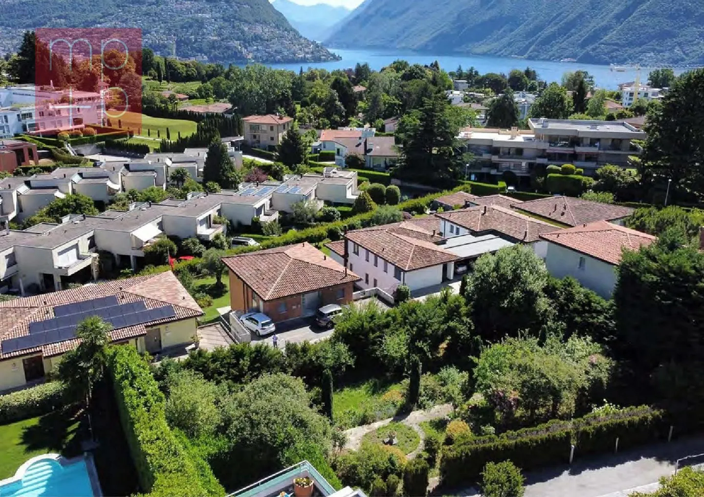 Villa elegante a Gentilino - Foto 1 di 8