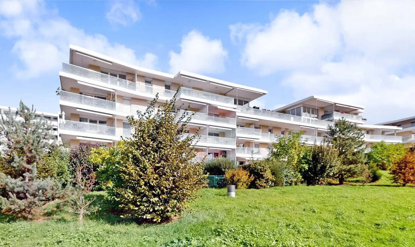 Appartement moderne avec terrasse - Photo 10 sur 11