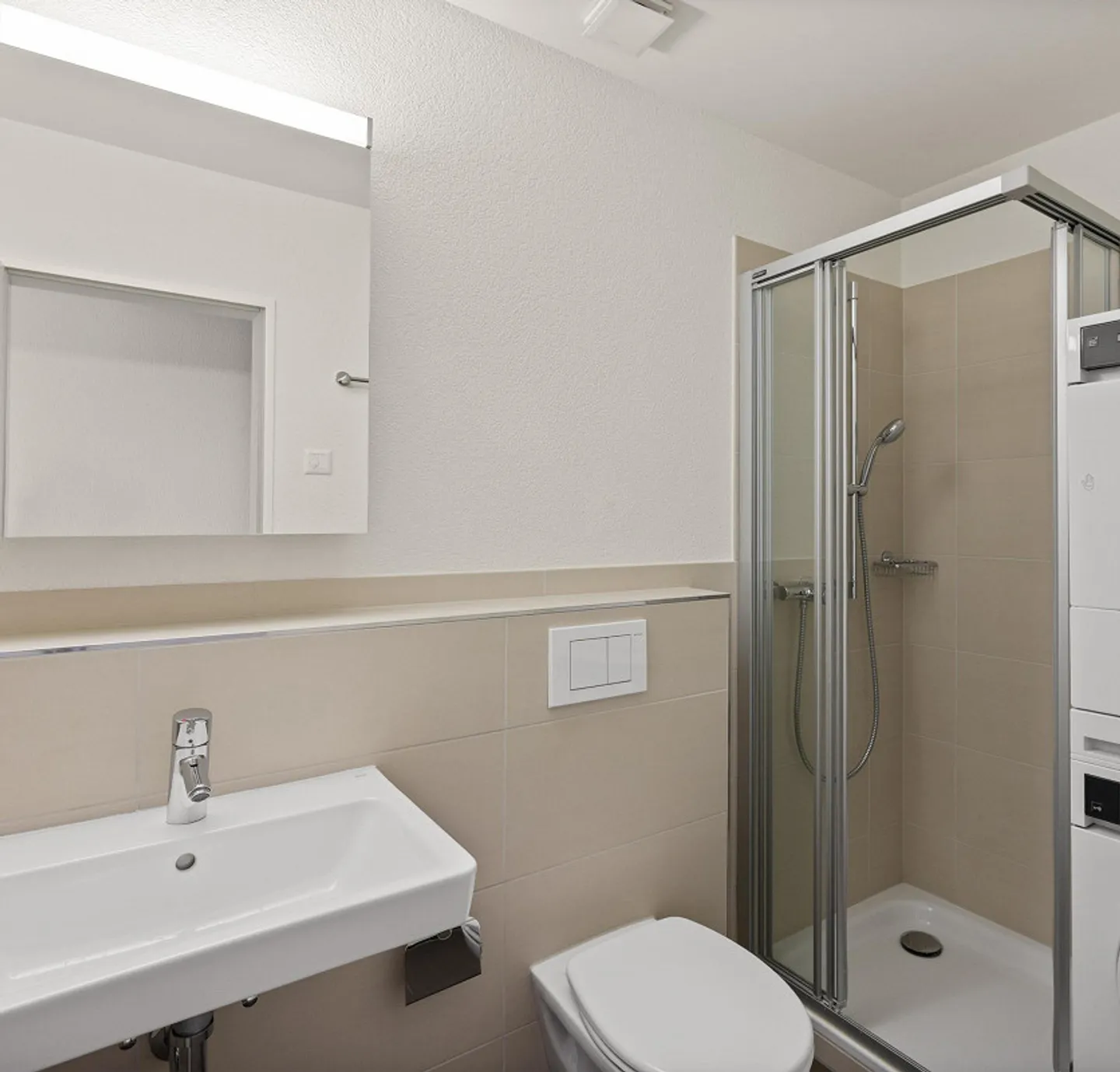 Bella casa angolare con giardino in vendita - Foto 18 di 22