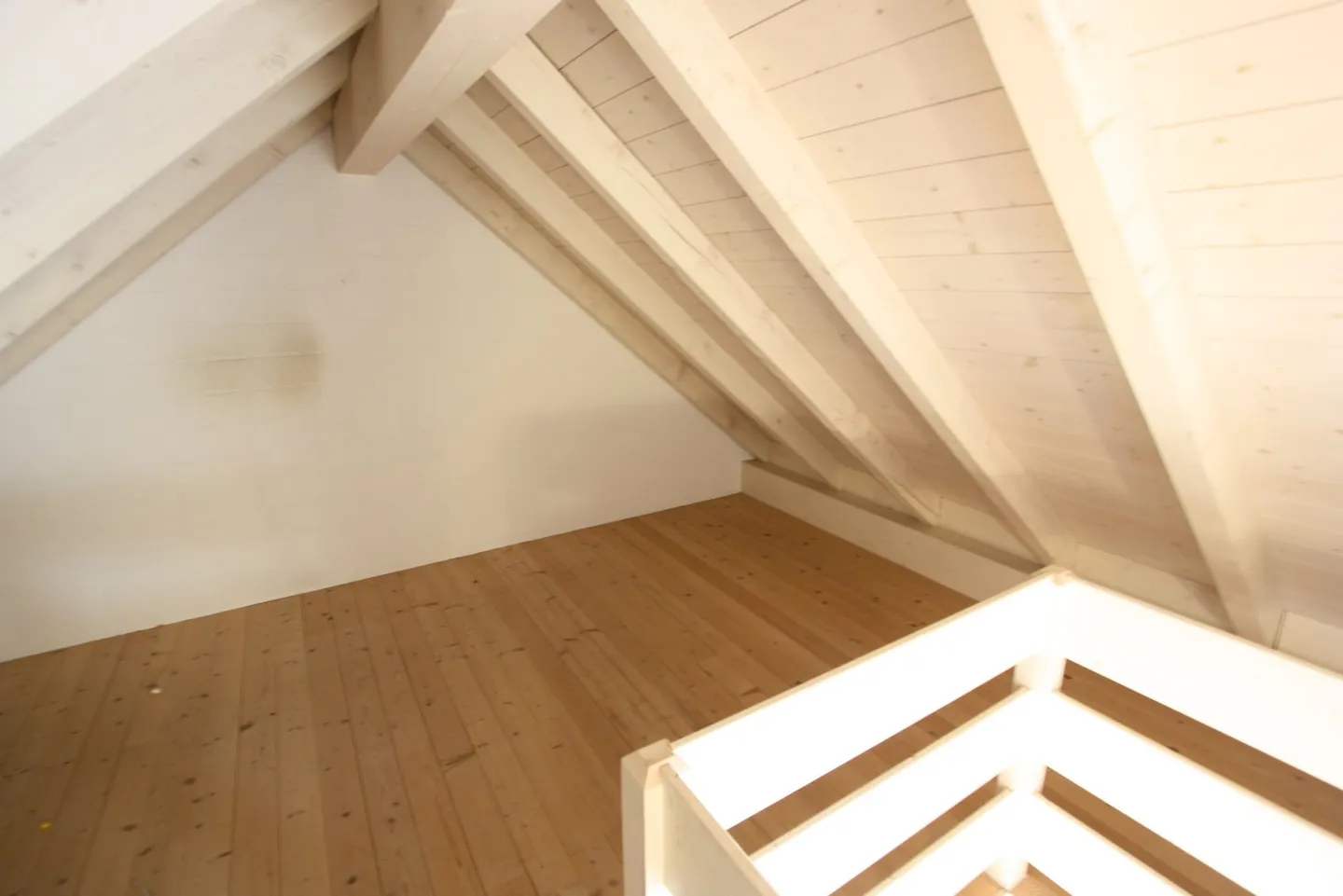 Charmante maisonette de 4,5 pièces dans un endroit calme à Zäzwil - Photo 39 sur 48