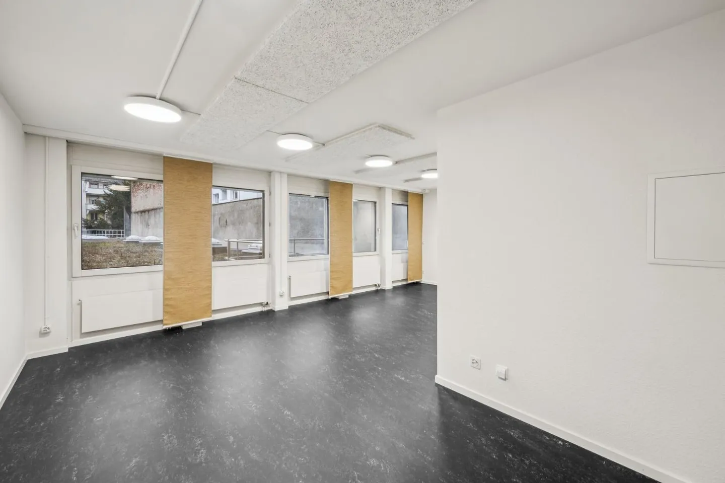 Ufficio pronto per essere abitato - Hammerspaces - Foto 2 di 7