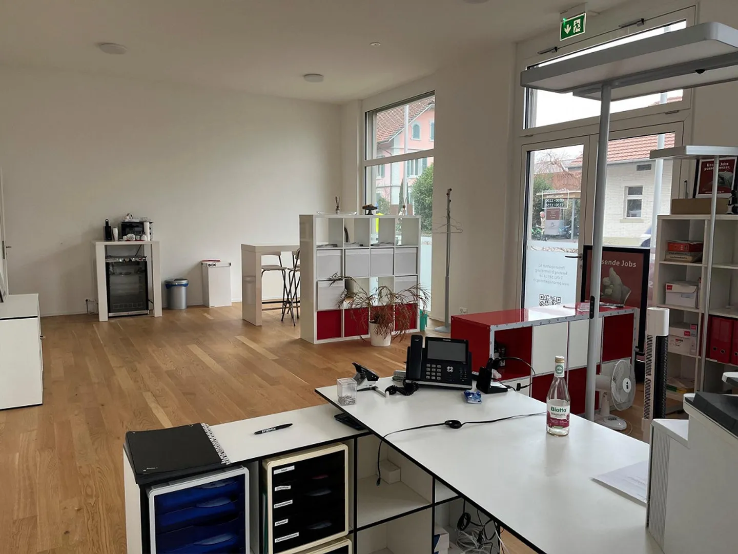 You do the business - We have the right space! - Photo 2 of 4