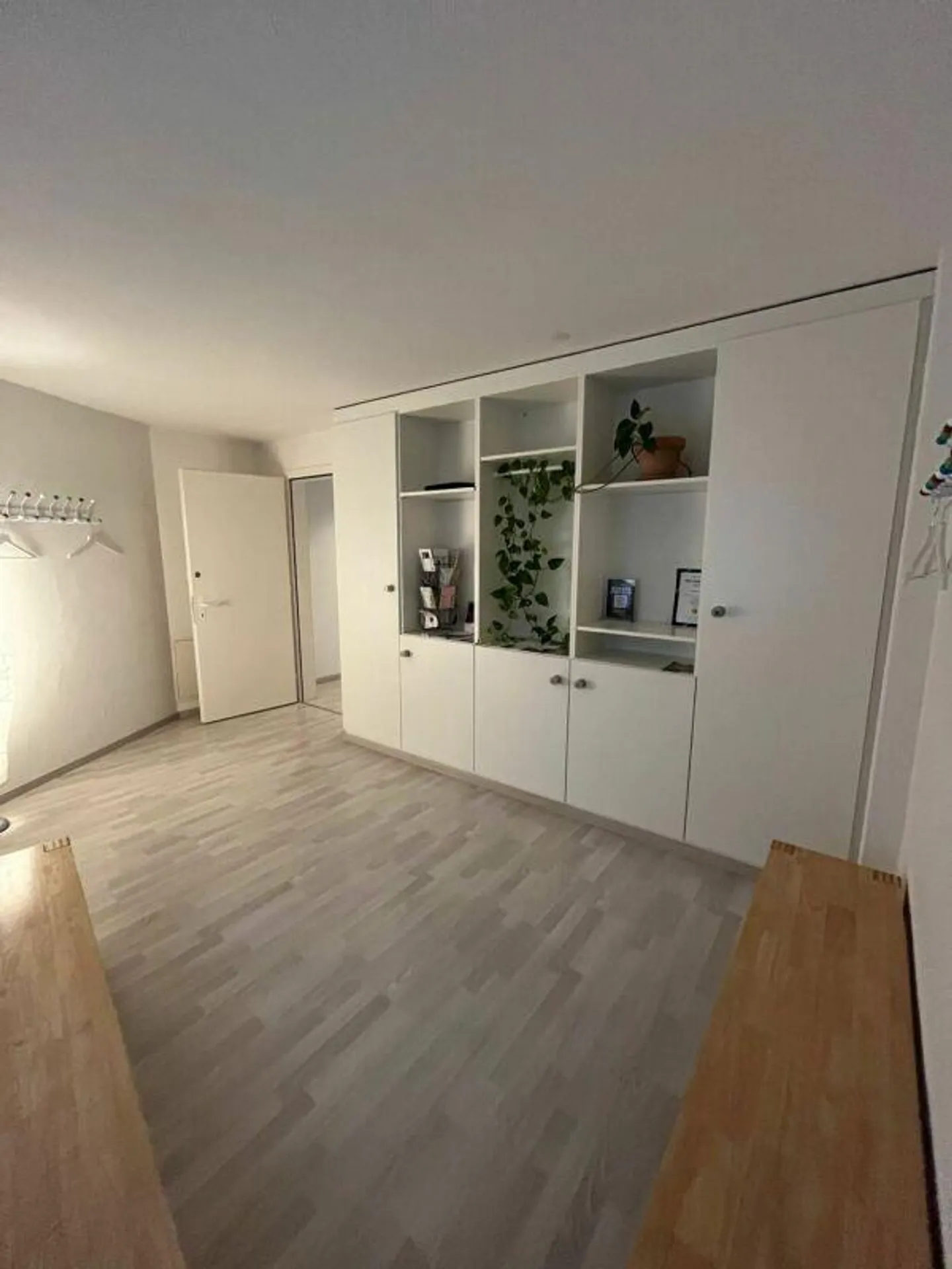 Ufficio spazioso in affitto nel quartiere 4! - Foto 4 di 8