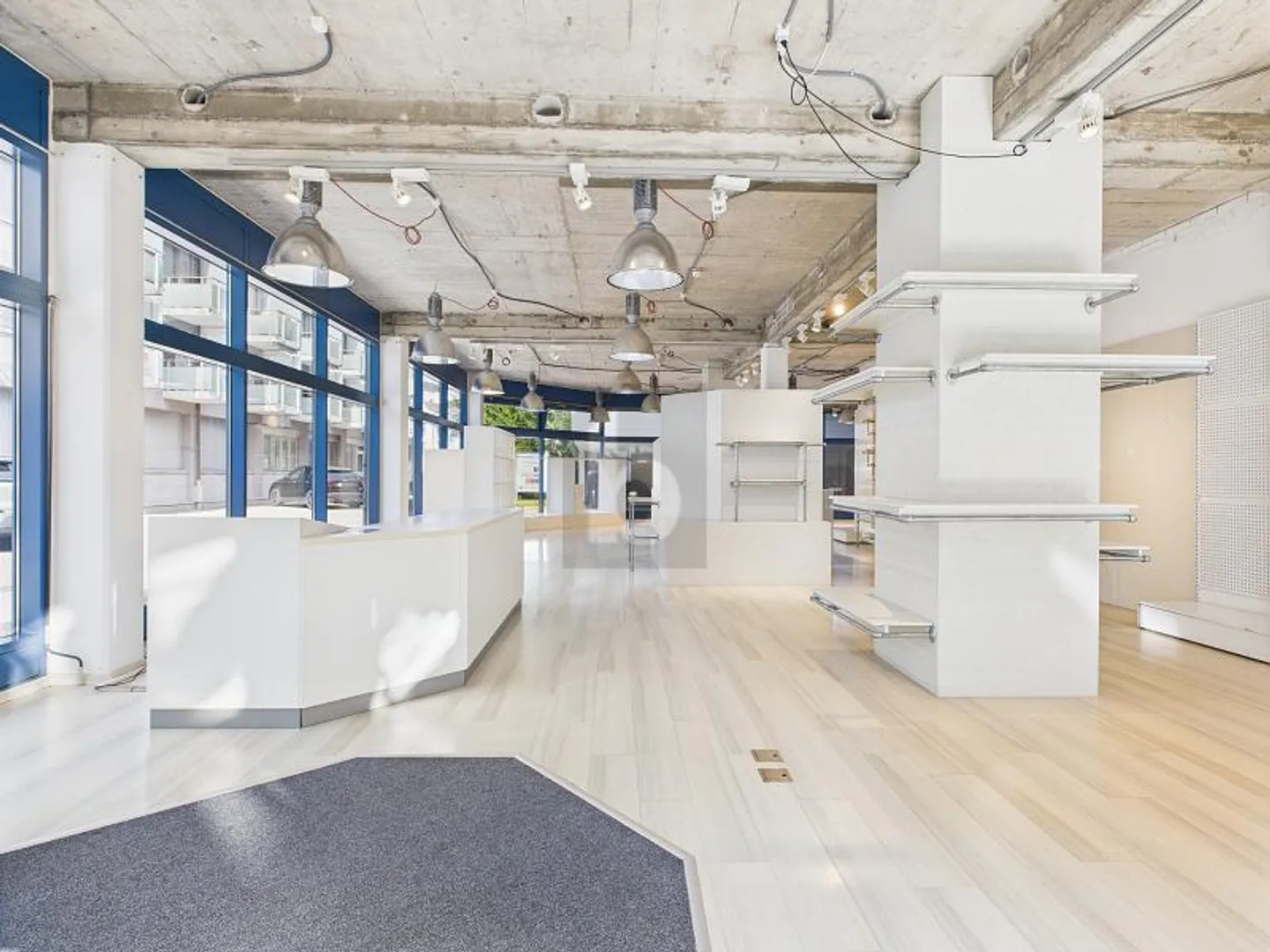 Negozio in vendita - Foto 4 di 6