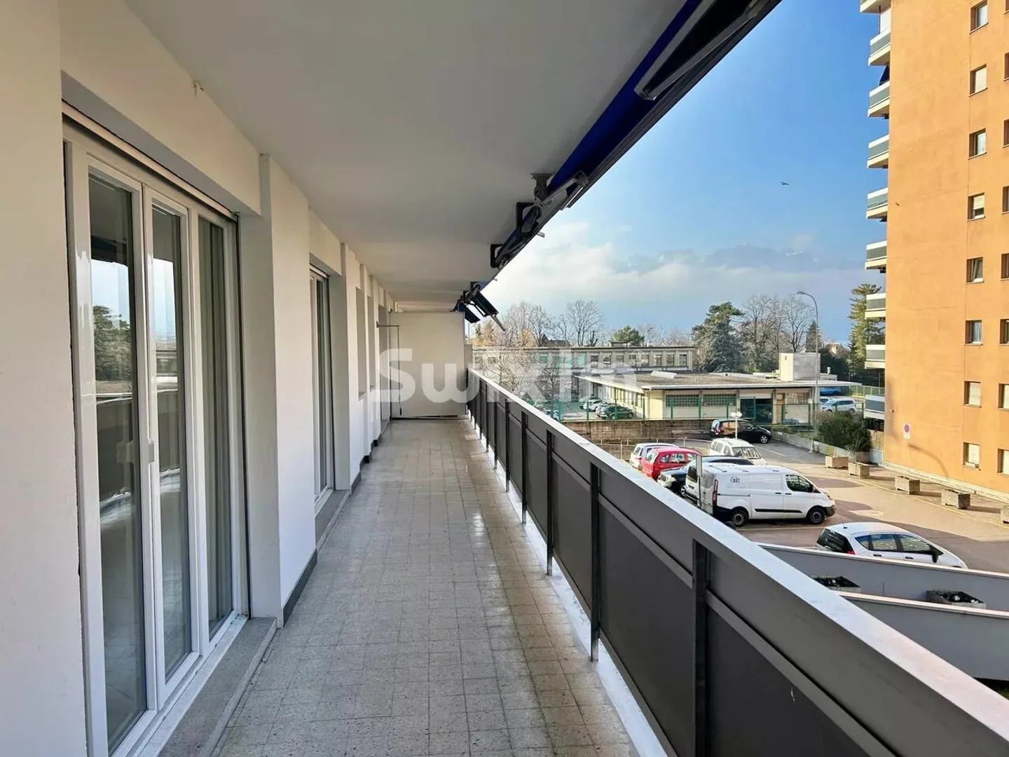 Appartamento con vista lago - Foto 3 di 6