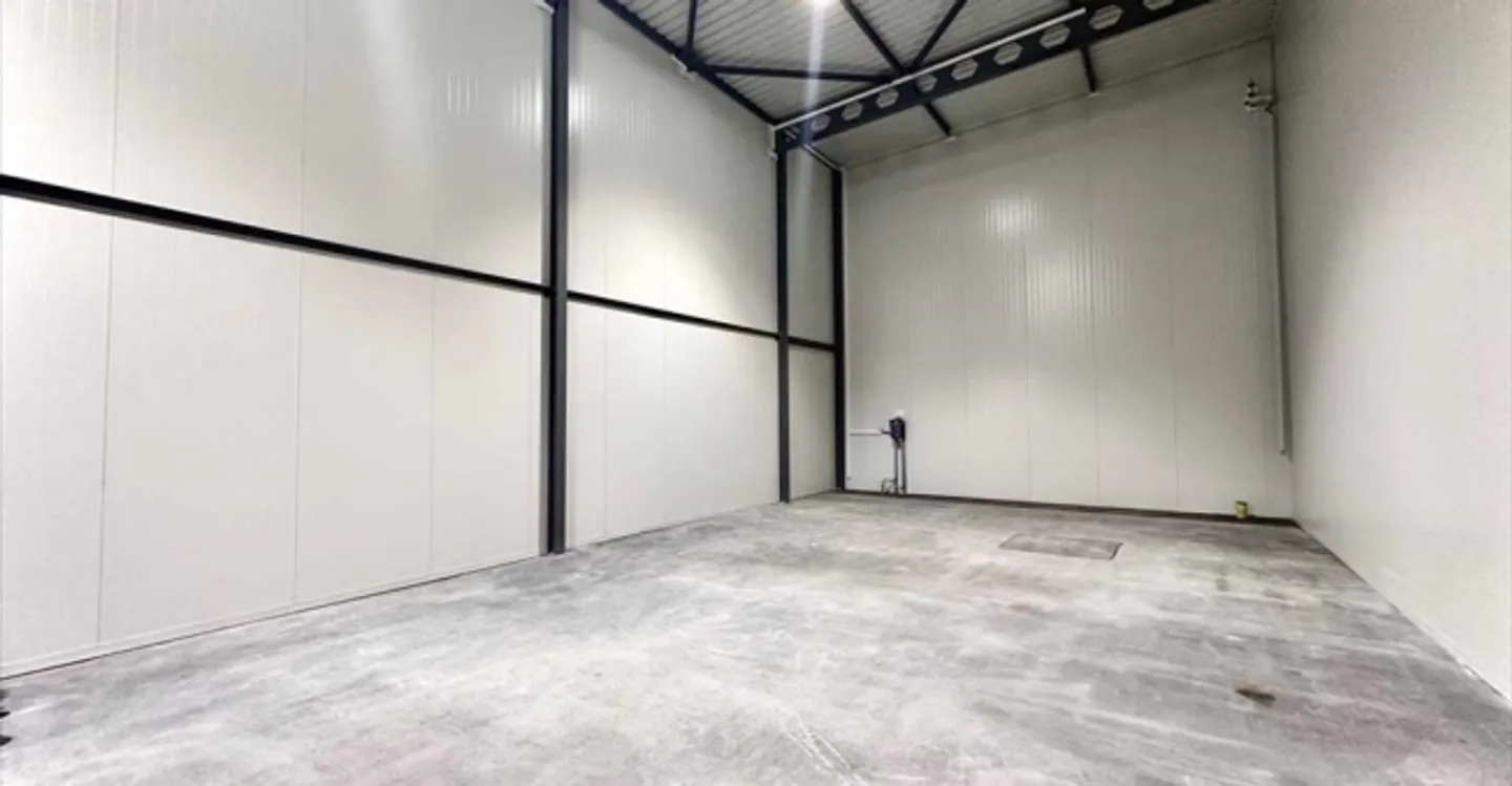 Edificio ad uso misto in affitto - Foto 3 di 3