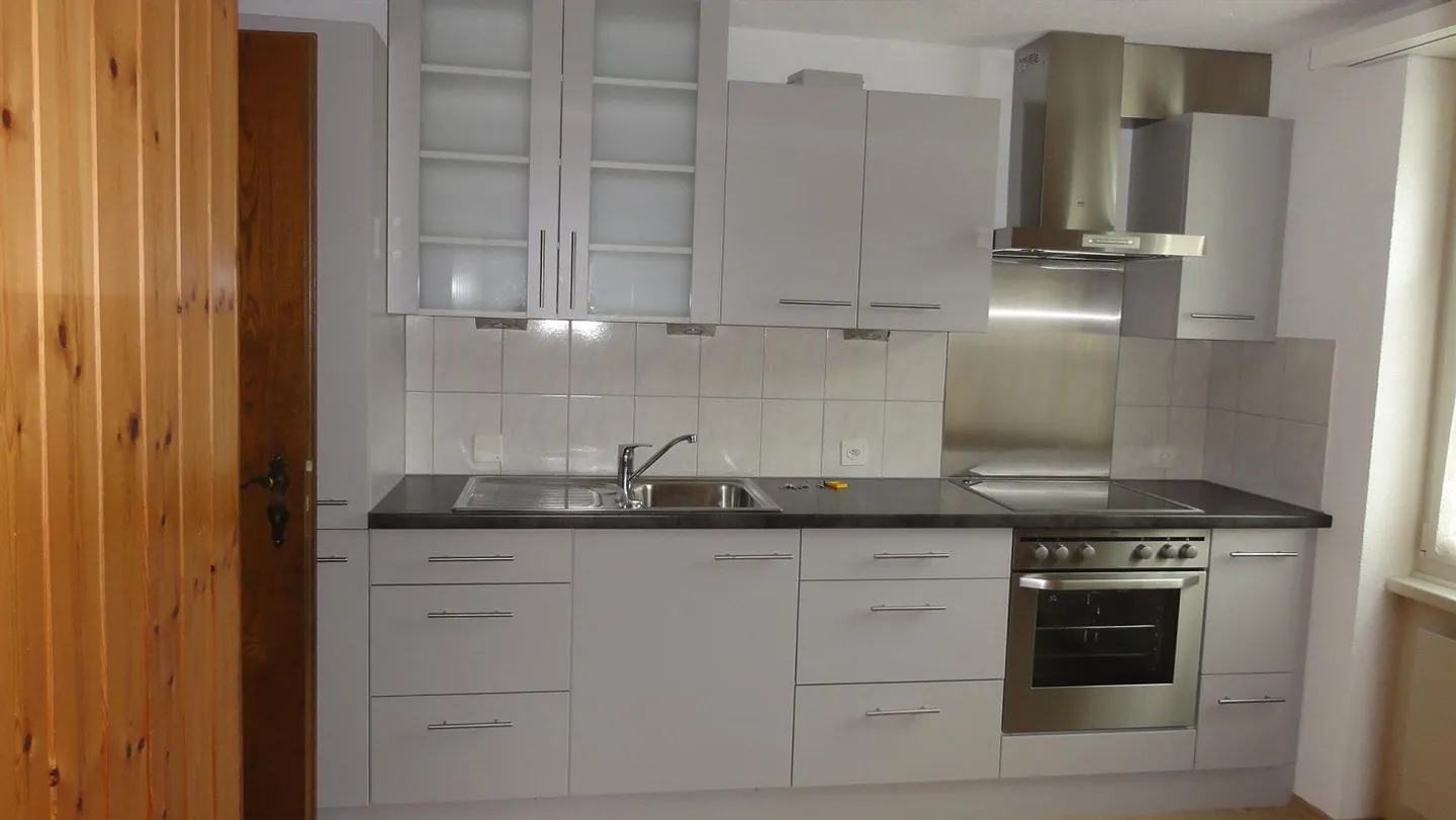 3 Room Apartment in the Center - Photo 5 of 16