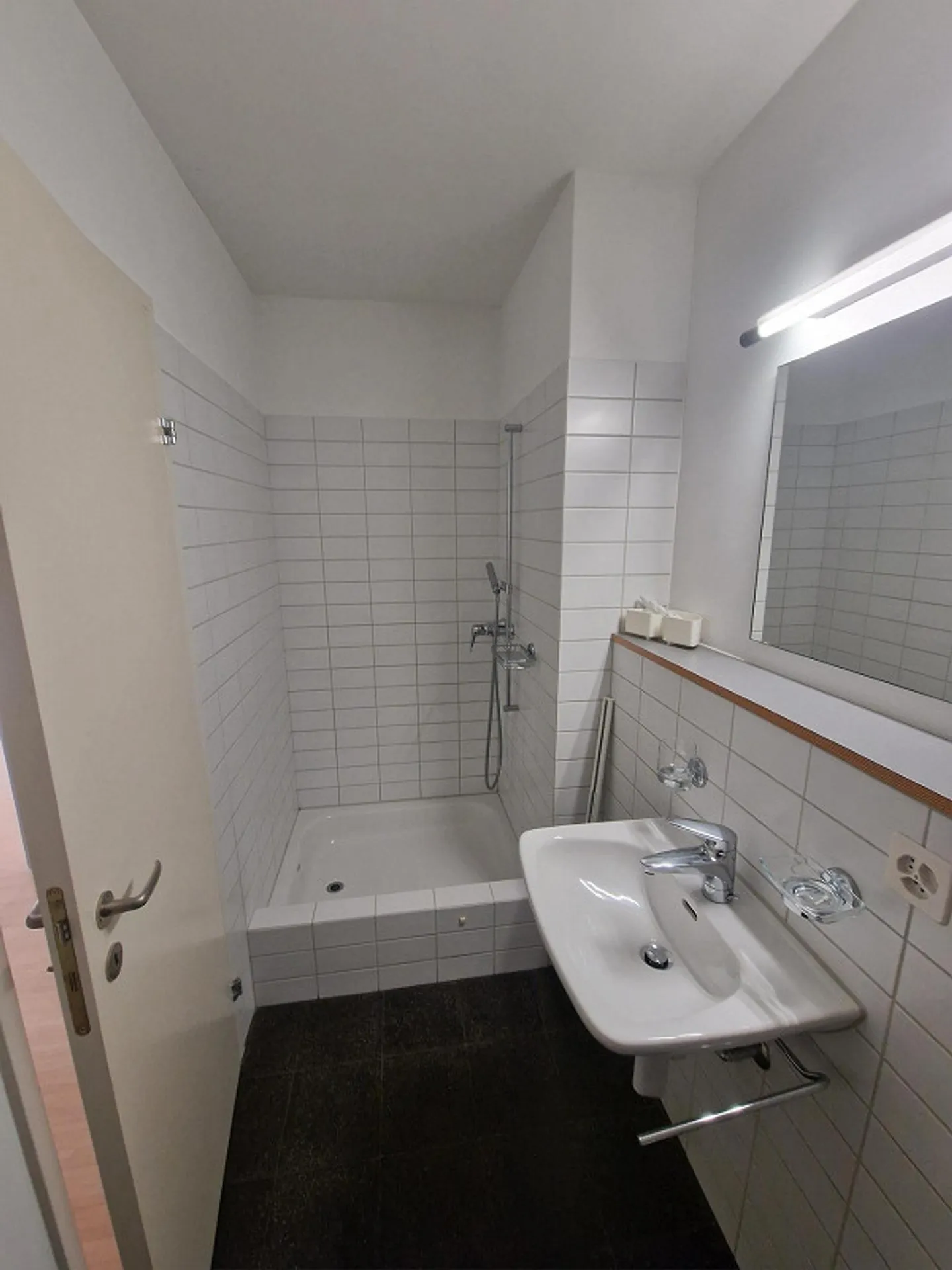 Spazioso appartamento attico in una posizione tranquilla - Foto 11 di 15