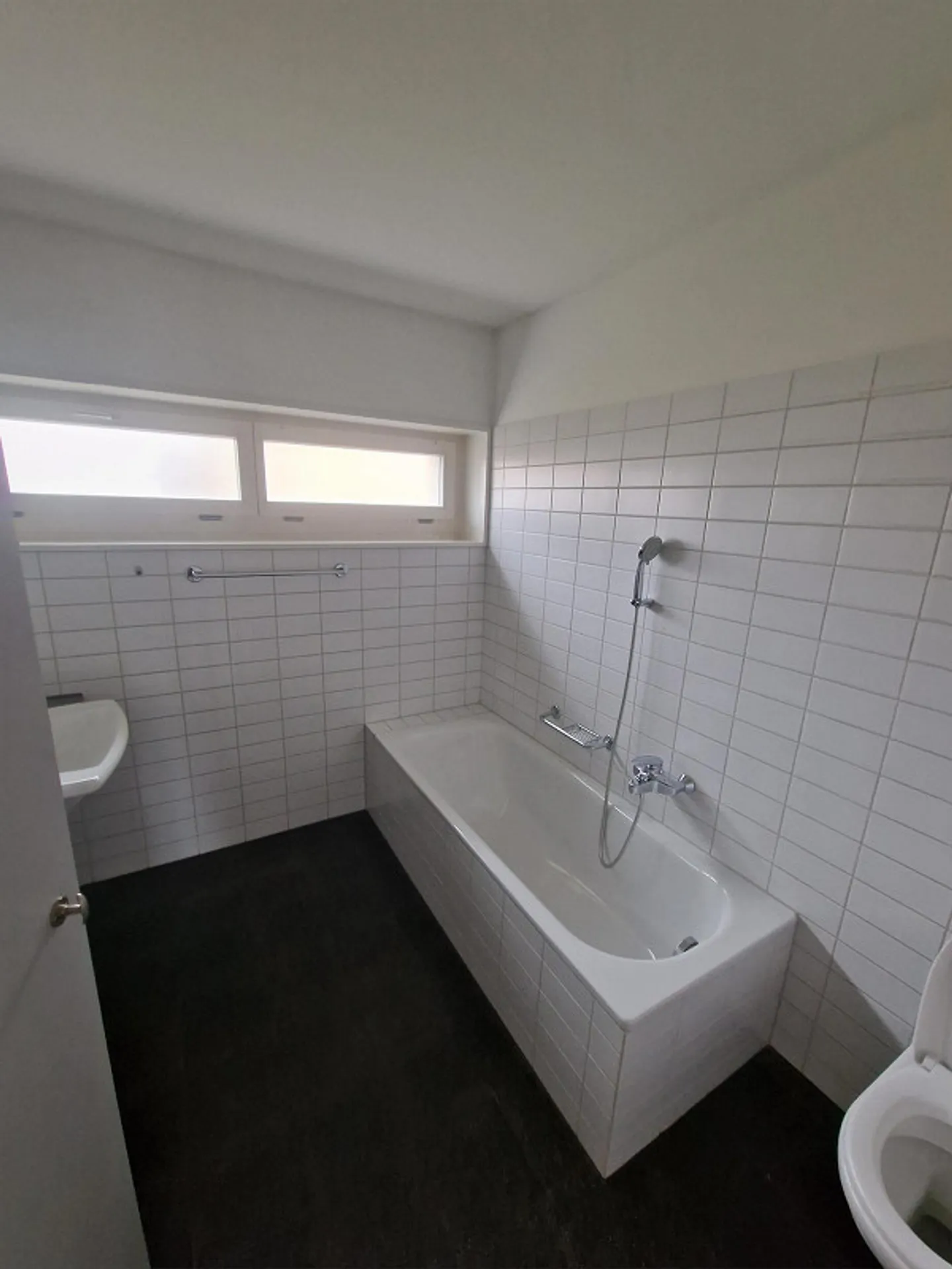 Spazioso appartamento attico in una posizione tranquilla - Foto 13 di 15