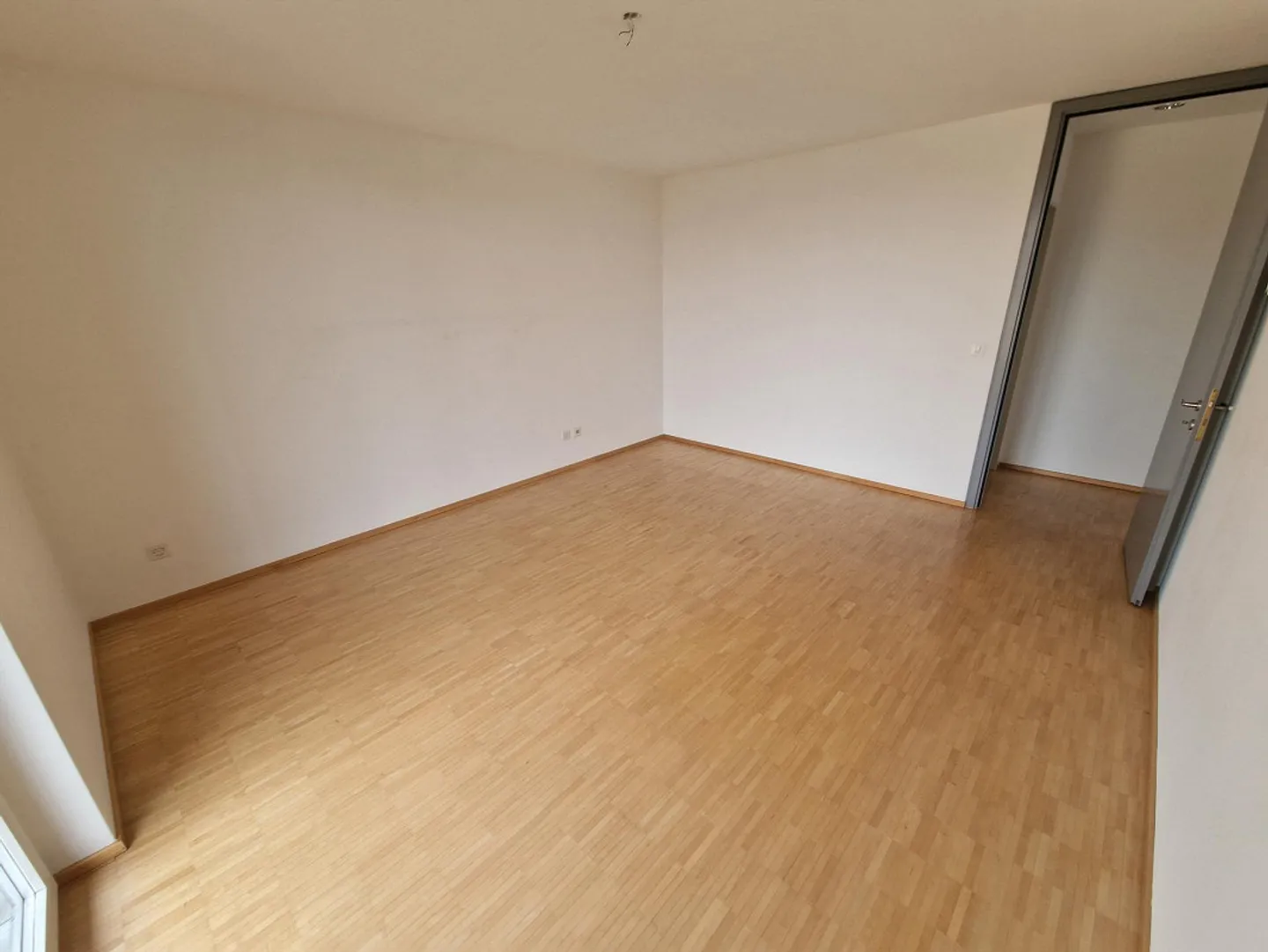 Spazioso appartamento attico in una posizione tranquilla - Foto 10 di 15