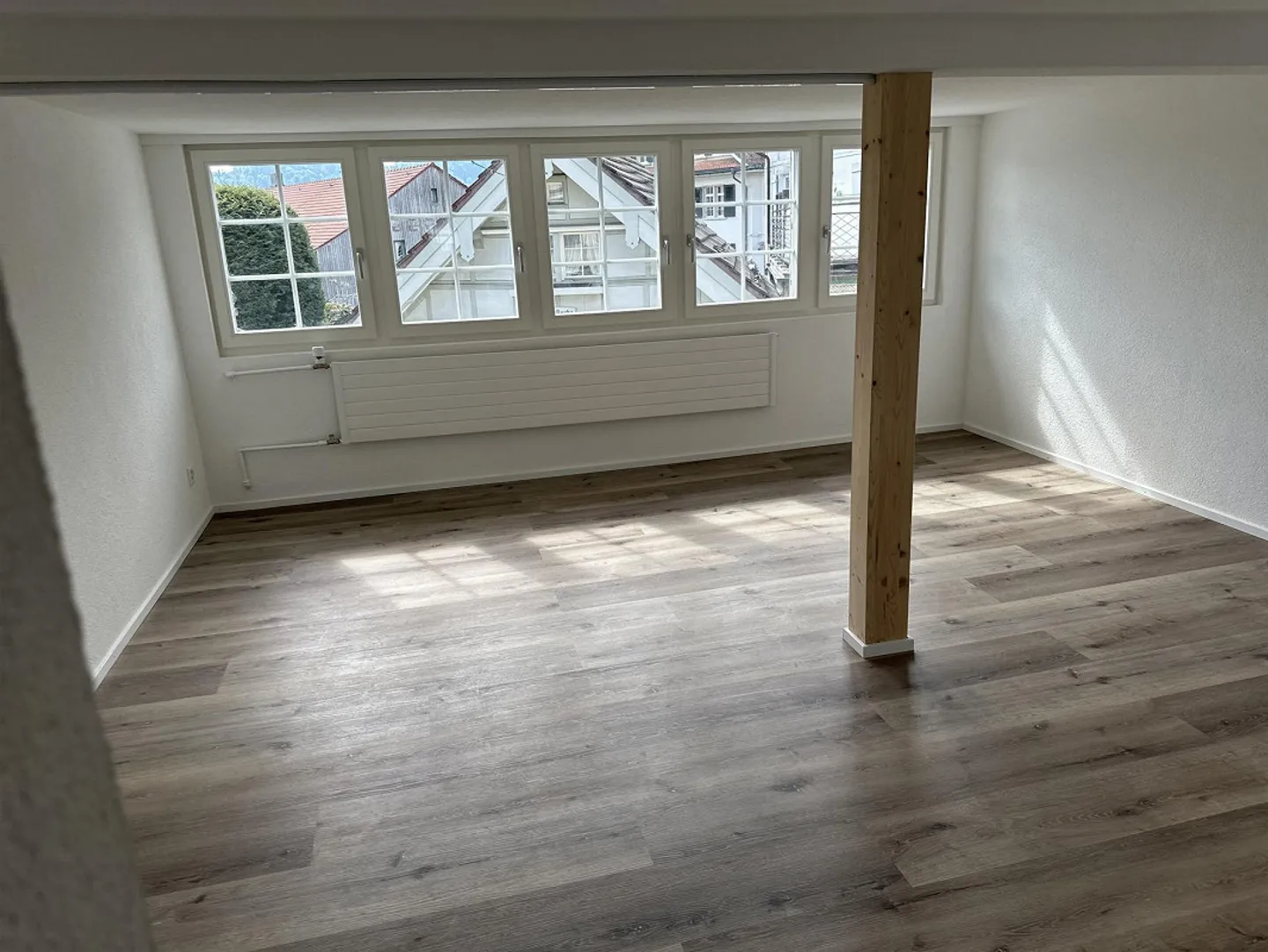 Appartamento elegante 1.5 stanze dopo ristrutturazione completa - Foto 2 di 8