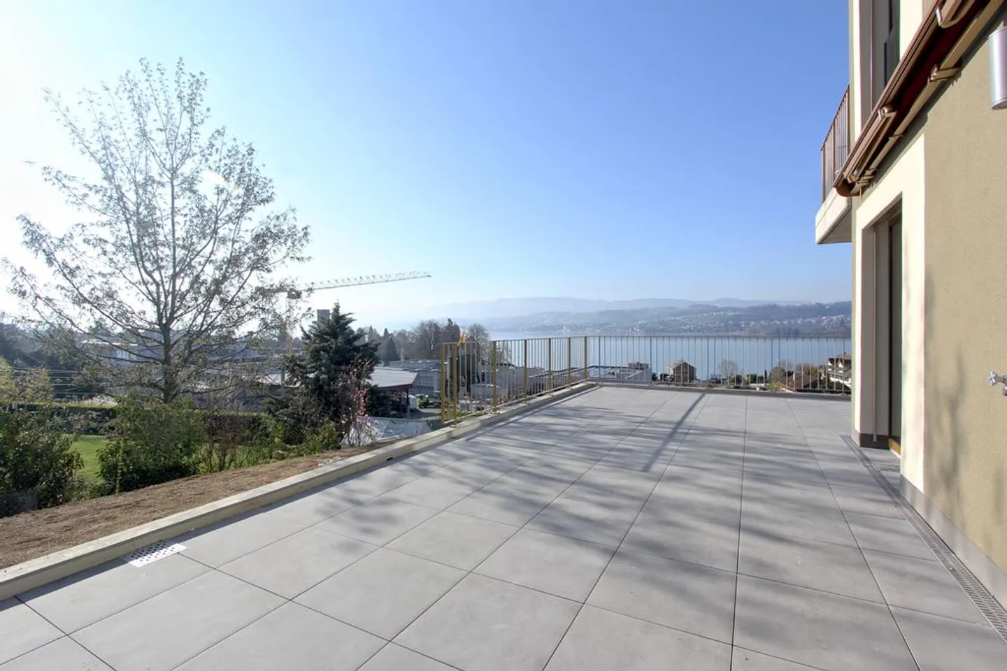 Appartement attrayant de 5,5 pièces avec terrasse et vue sur le lac à Meilen - Photo 7 sur 8
