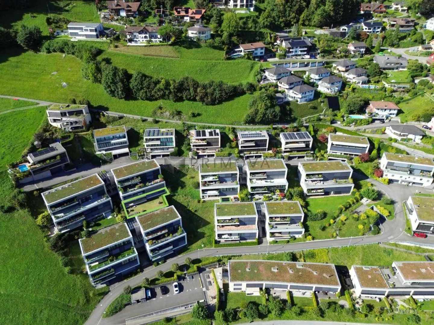 Grand appartement en terrasse calme avec jardin près du lac avec vue - Photo 1 sur 16