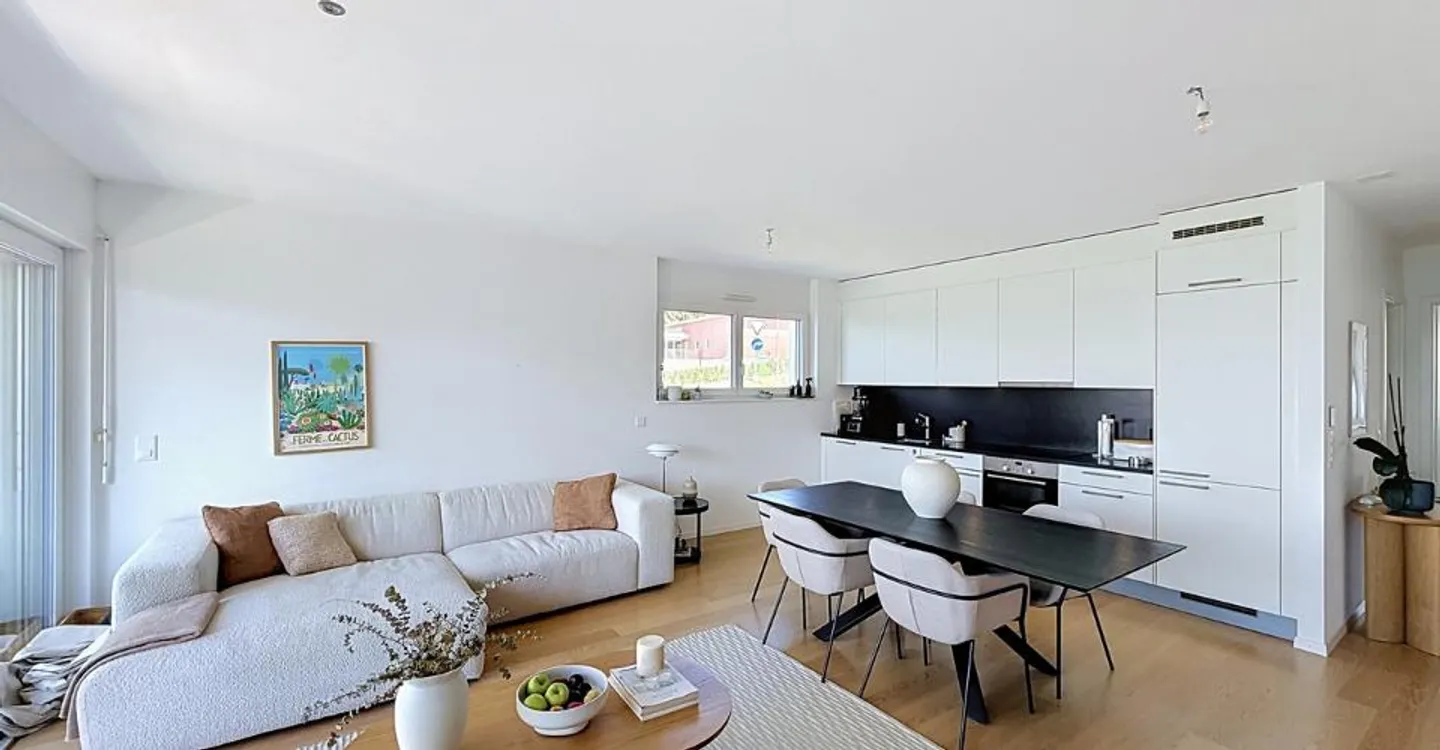 Wunderschöne Wohnung mit Seeblick - Foto 2 von 9