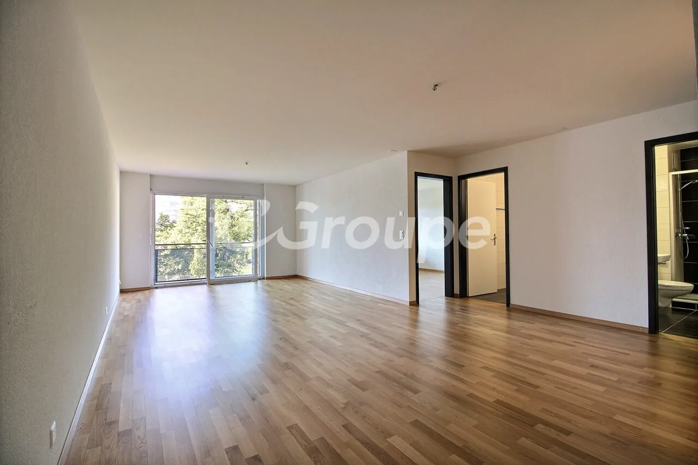 Appartamento in vendita - Foto 2 di 13