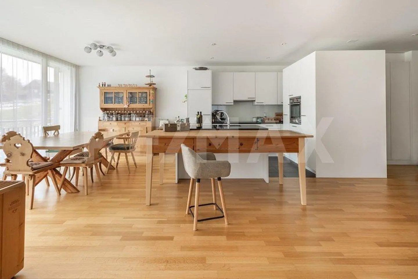 Appartement 4½ pièces au 1er étage (Est) - Photo 1 sur 13