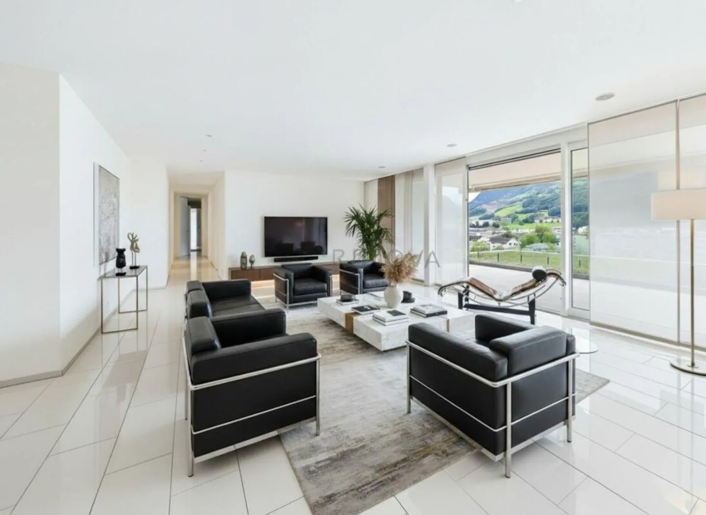 Grand appartement en terrasse calme avec jardin près du lac avec vue - Photo 4 sur 16