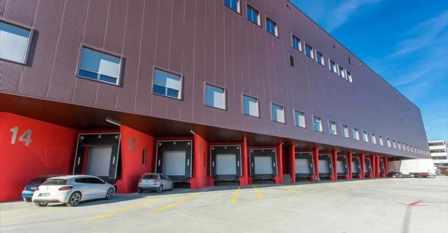 Deposito - Foto 10 di 10