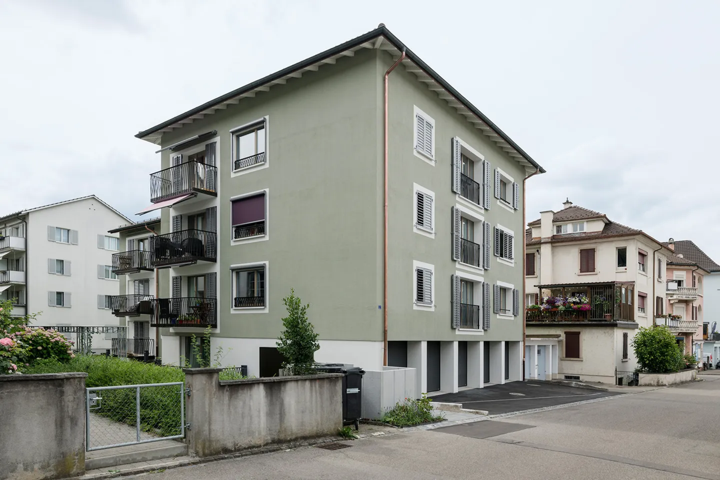 Box garage in affitto - Foto 2 di 2