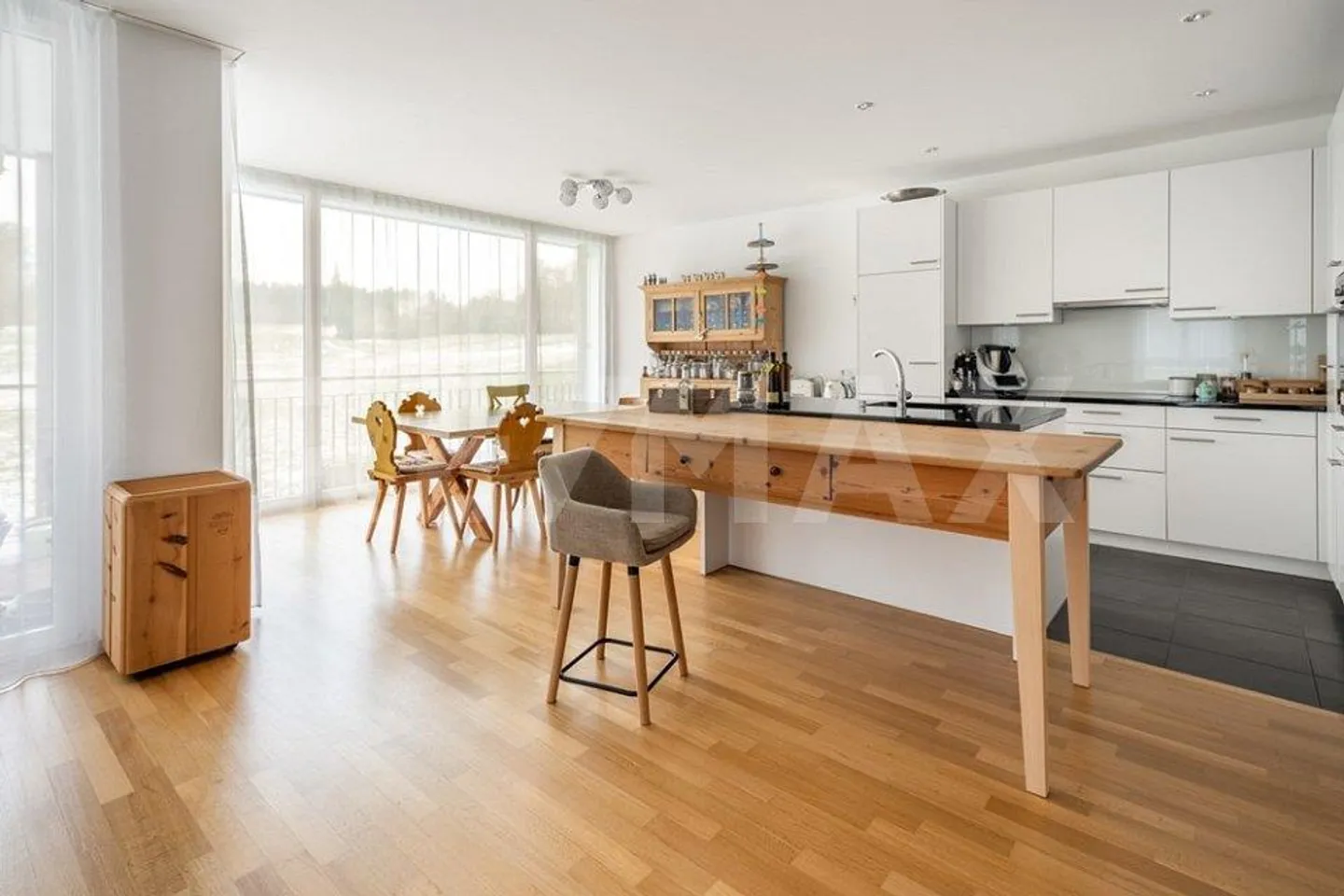 Appartement 4½ pièces au 1er étage (Est) - Photo 4 sur 13