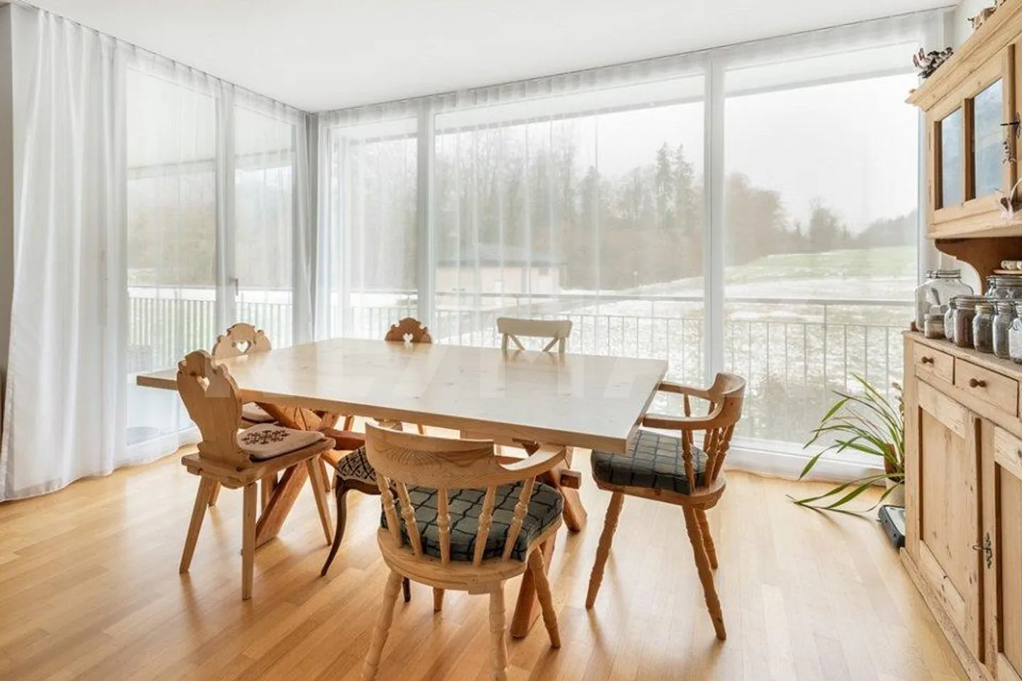 Appartement 4½ pièces au 1er étage (Est) - Photo 5 sur 13