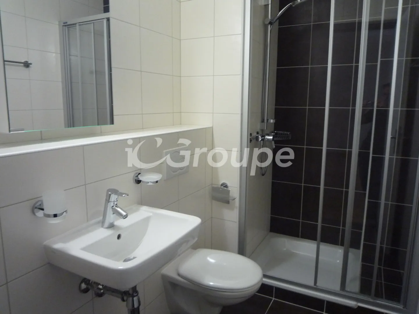 Appartamento in vendita - Foto 10 di 13