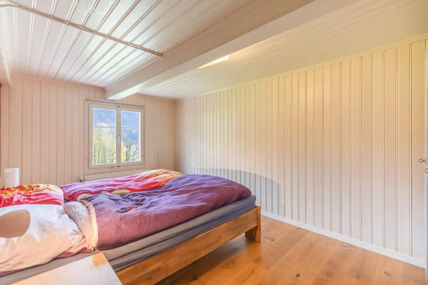 Maison individuelle de 4,5 pièces dans un quartier résidentiel ensoleillé - Photo 6 sur 12