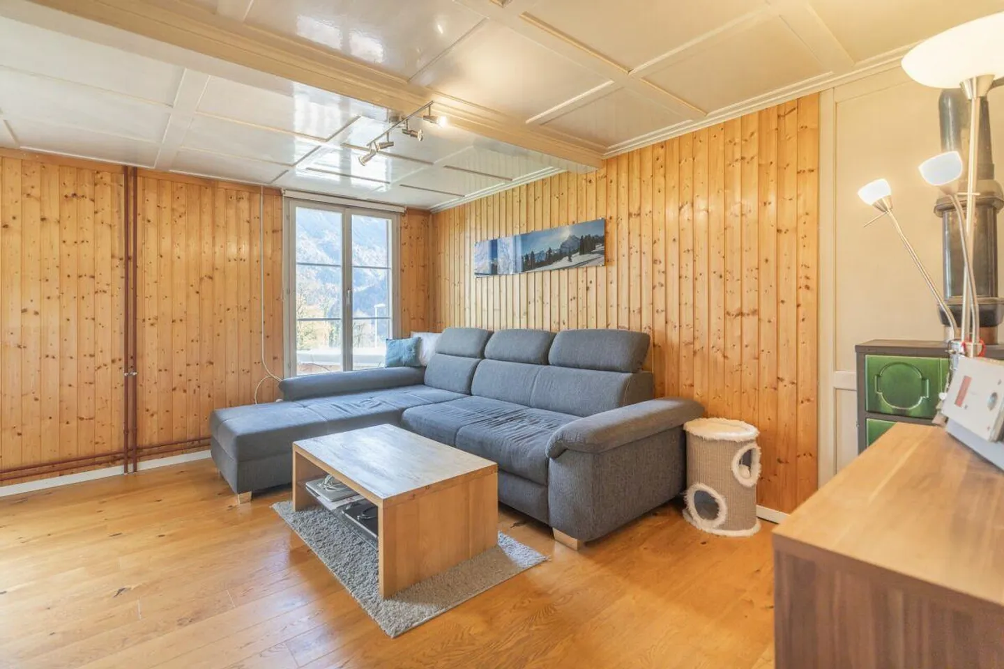 Maison individuelle de 4,5 pièces dans un quartier résidentiel ensoleillé - Photo 4 sur 12