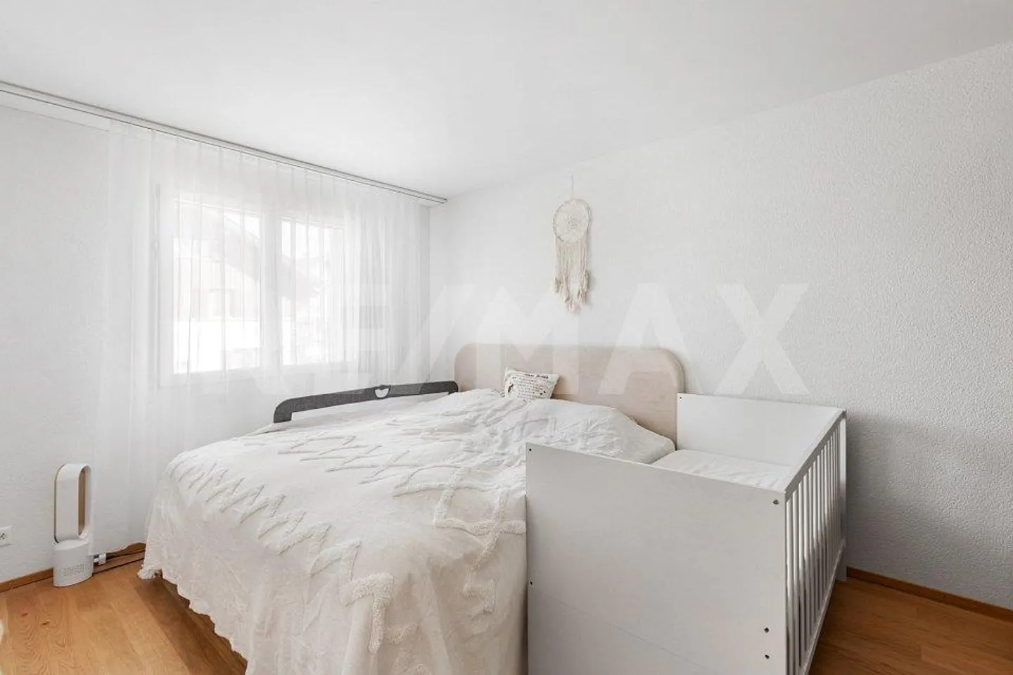 Newly built 5.5-room semi-detached house in a quiet location - Photo 7 of 10