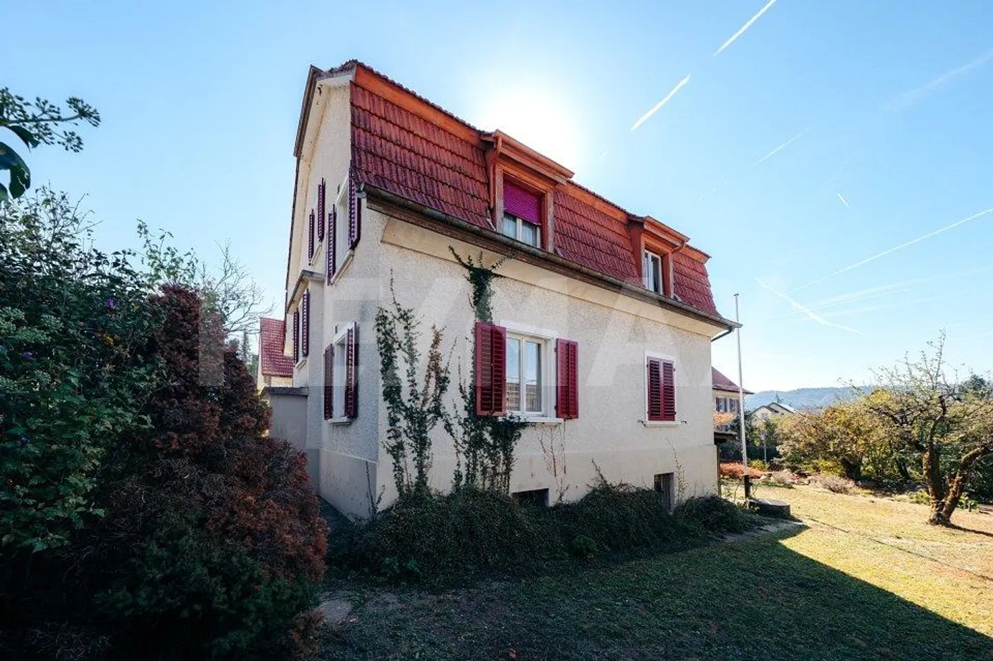Maison bifamiliale indépendante avec grand terrain et potentiel futur - Photo 7 sur 13