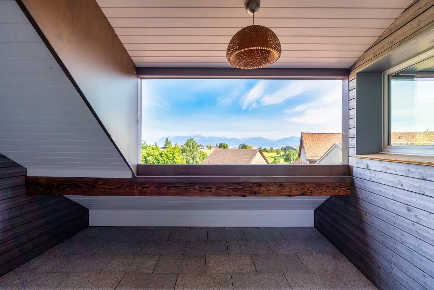 Appartamento 5 locali - Foto 1 di 12