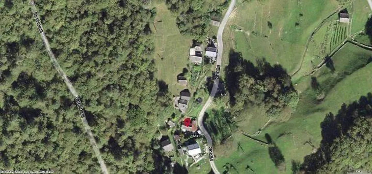 3 1/2-Room Rustic in a Very Quiet, Sunny Location with a View - Photo 20 of 22