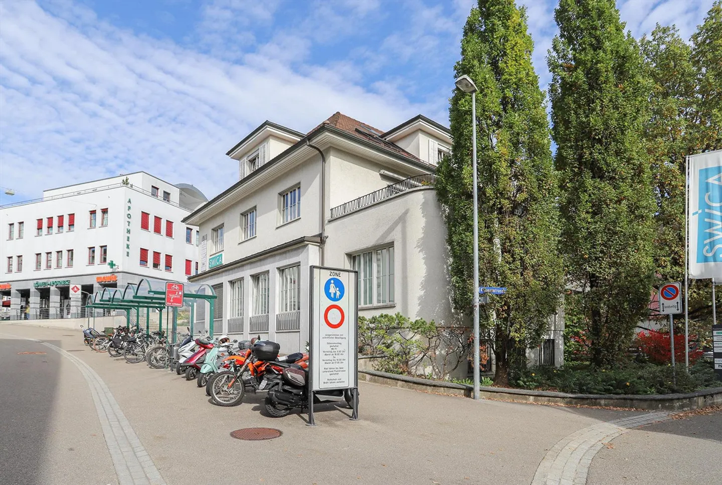 Espace de stockage pratique à Wil - Photo 3 sur 3