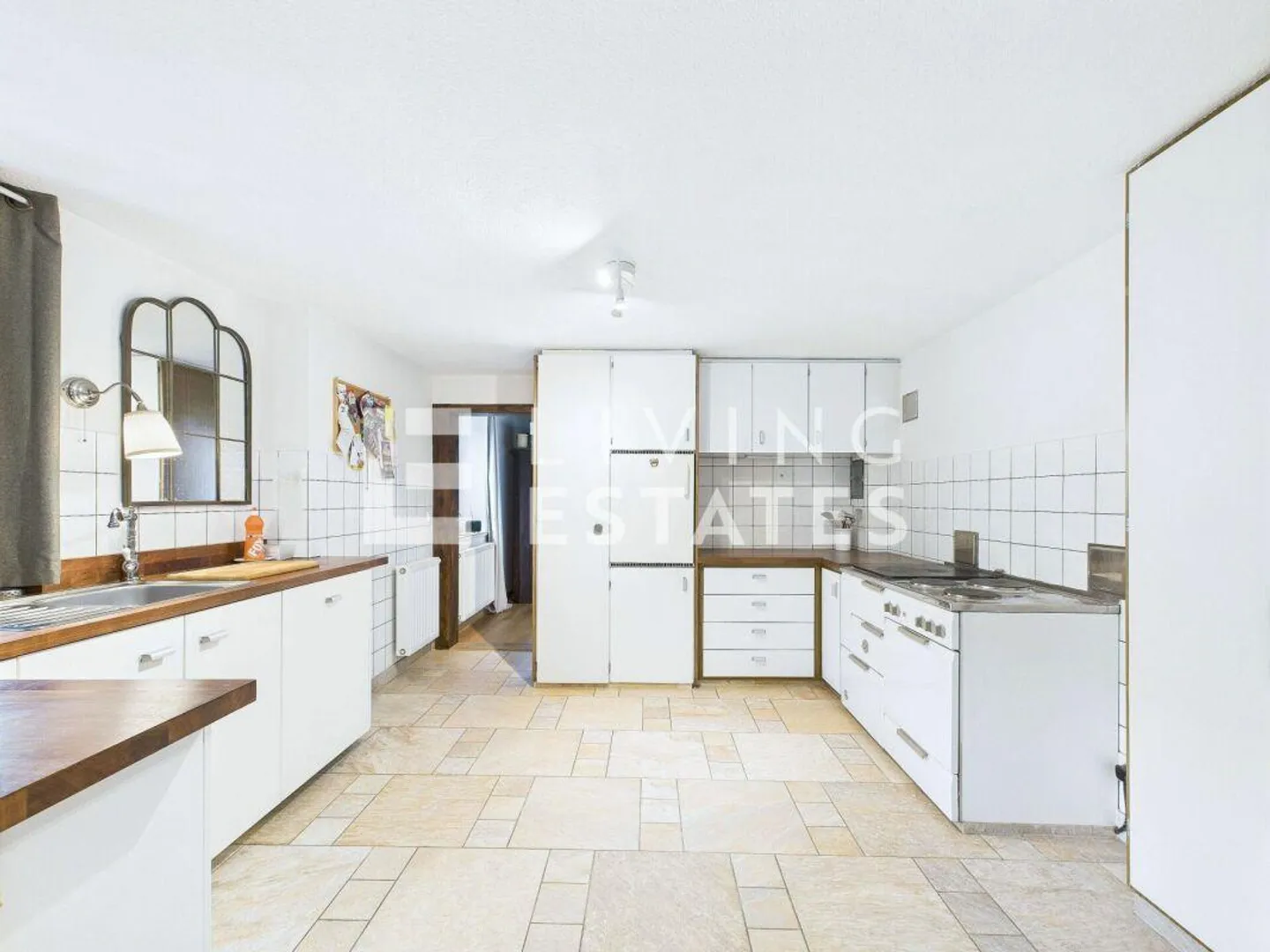 TROIS APPARTEMENTS. BEAUCOUP D'ESPACE. UN BIJOU. - Photo 20 sur 27