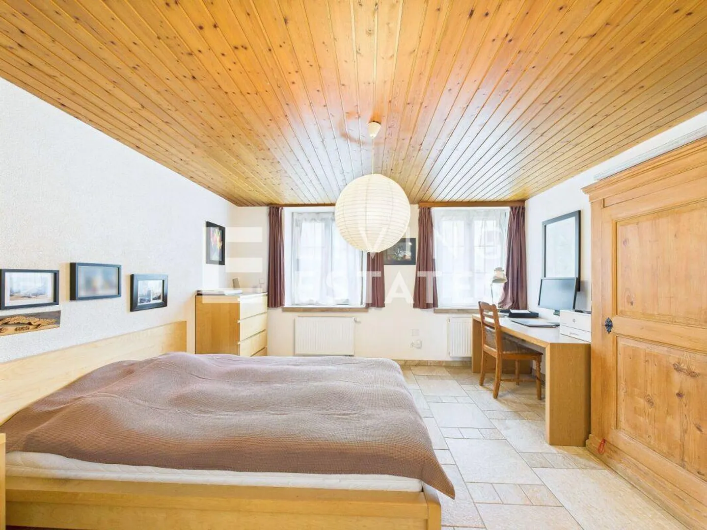 TROIS APPARTEMENTS. BEAUCOUP D'ESPACE. UN BIJOU. - Photo 24 sur 27