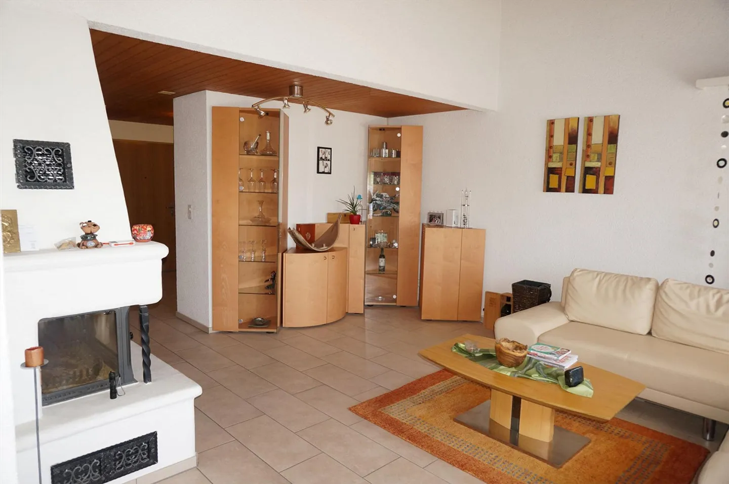 5.5-Room Penthouse Apartment with Panoramic View, Balcony and Double Underground Garage - Photo 5 of 14