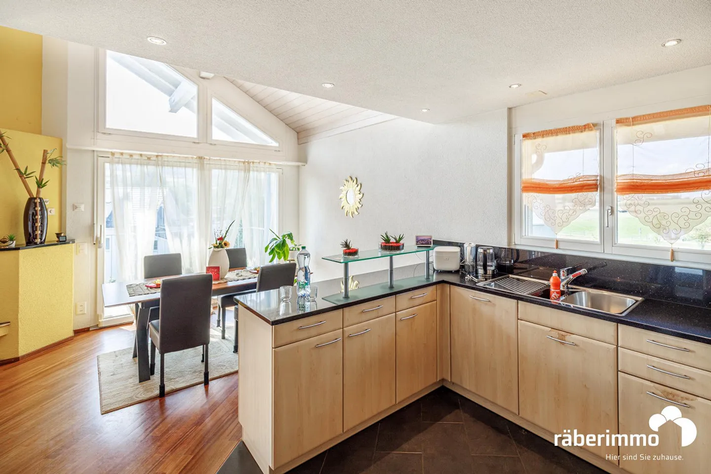 Plenty of space, plenty of light, plenty of quality of living - Photo 7 of 11